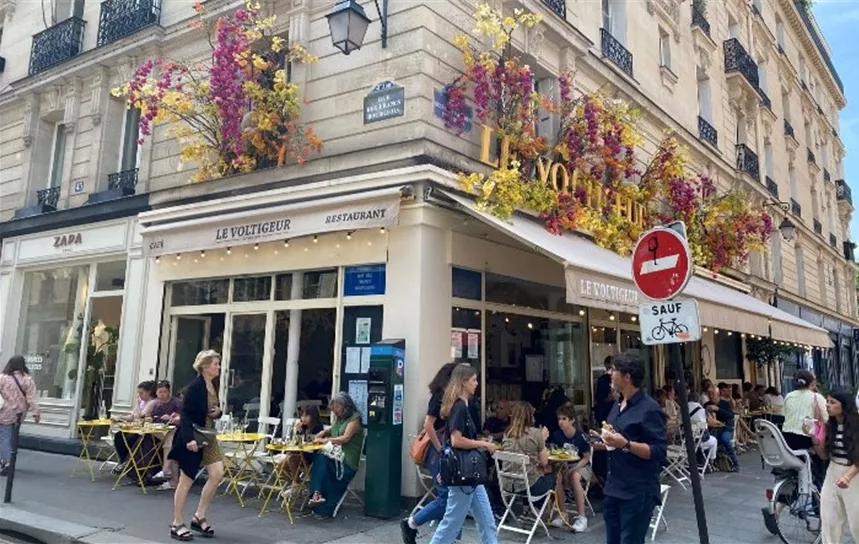 paris_cafe_4.jpg